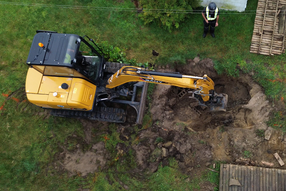 Removing old septic tank - Septic Installation Ottawa