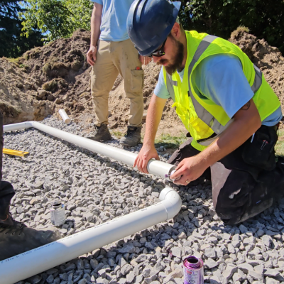 septic repair ottawa gluing pipe